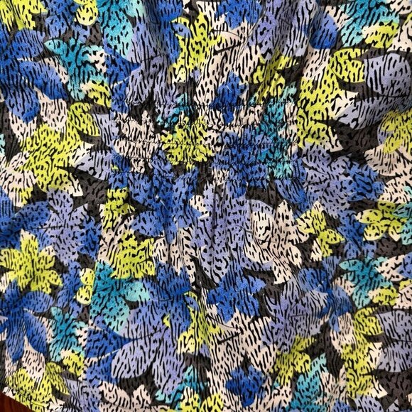 WHITE CROSS Floral Scrub Top‎ Size Size Small Multicolor Medical Uniform Nurses - Picture 6 of 12